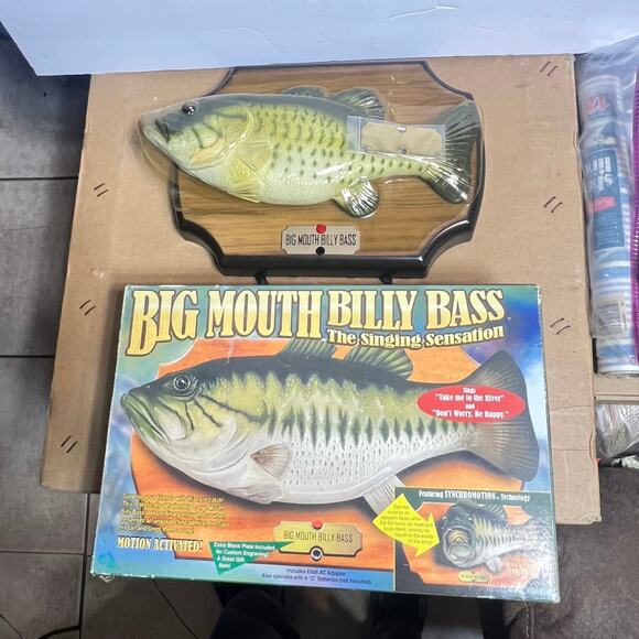 Big Mouth Billy Bass The Singing Sensation 1999 Gemmy Wall Mounted With Box - Picture 2 of 16